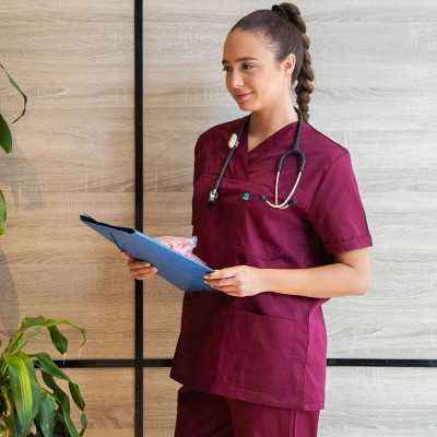 Στολές Ιατρών / Νοσηλευτών Unisex Σετ στολή Νοσηλευτών - Γιατρών Alezi Unisex | Μπορντό στη Θεσσαλονικη